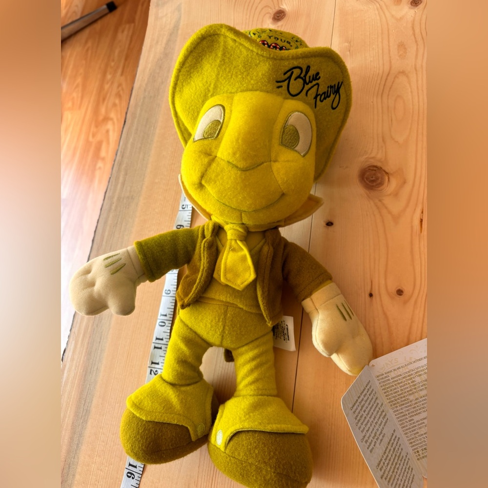 Disney Wisdom Jiminy Cricket Plush 16” NWT 7/12 Pinocchio Limited - Picture 5 of 6